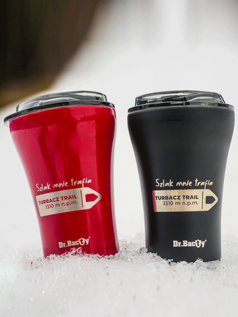 A cup with engraving dr. Bacty Apollo no - black