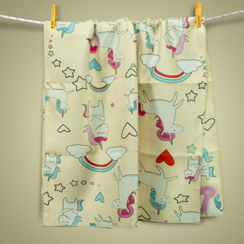 Dr.Bacty quick-drying double-sided towel for girls 70x140 - yellow unicorn.