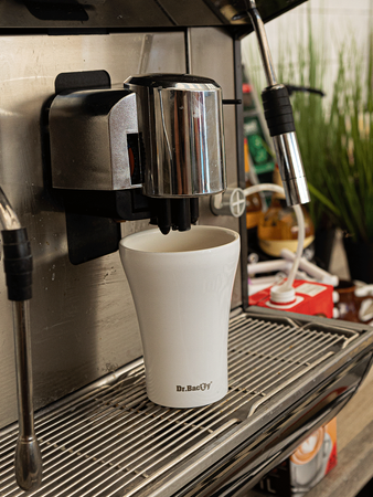 Coffee thermal mug with ceramic coating Dr. Bacty Apollo 227 ml - white - Display Product