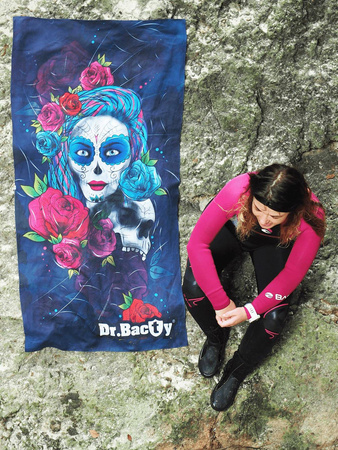 Ręcznik plażowy czarny dwustronny Dr.Bacty - Santa Muerte - XL 70x140